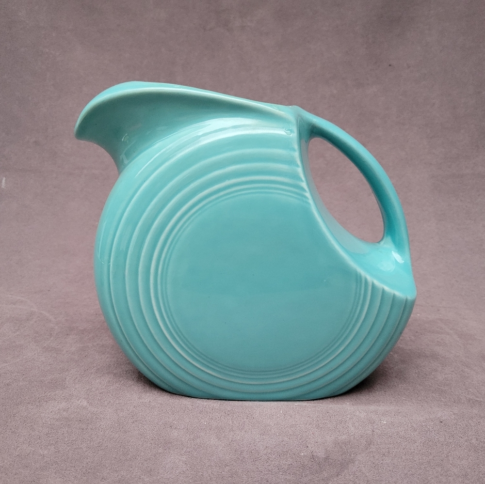 Vintage Homer Laughlin Fiesta Large Disc Water Pitcher - Picture 8 of 8